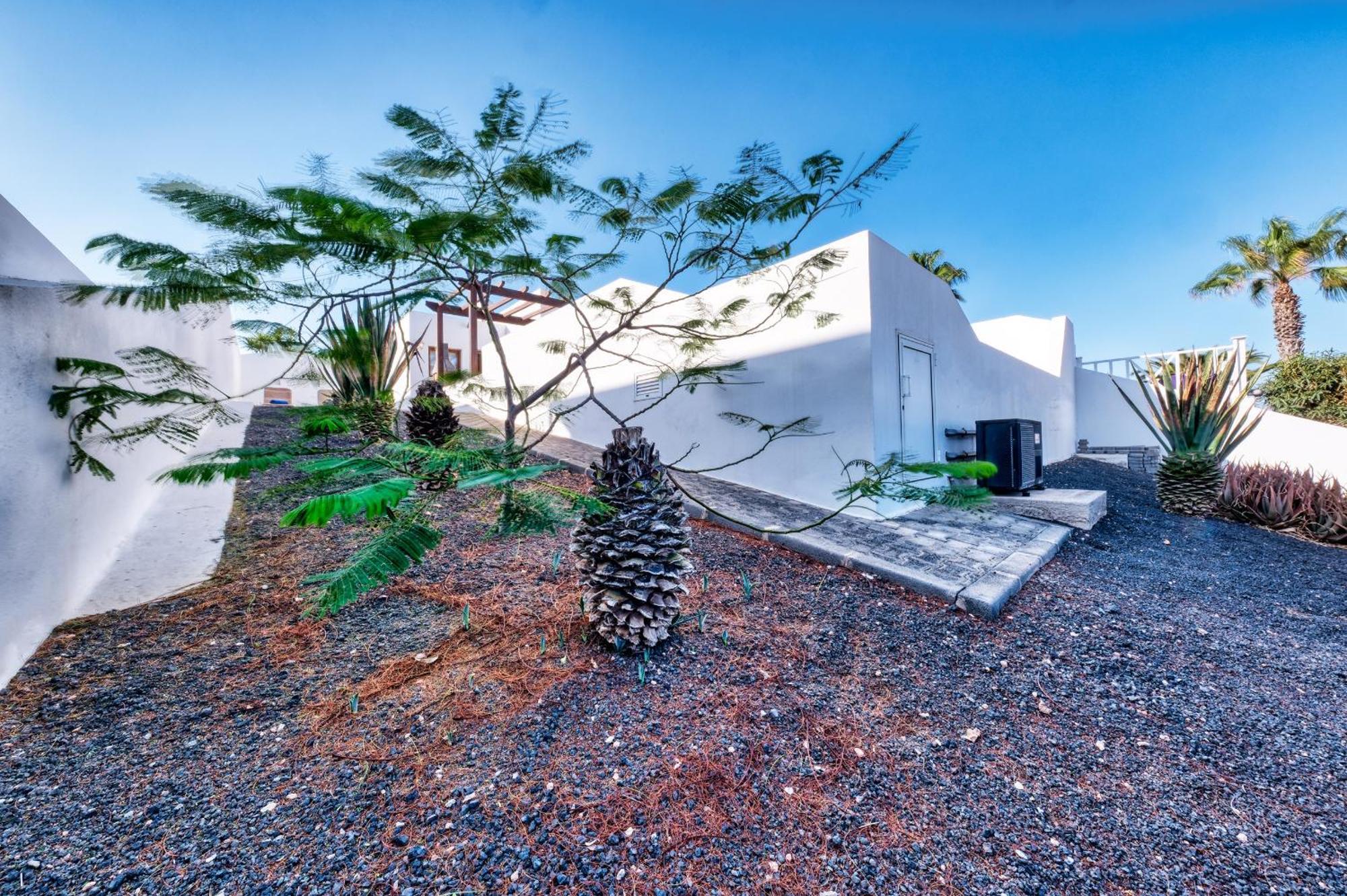 Villa Lava And Sea- Private Pool, Amazing Sea Views Playa Blanca  Esterno foto